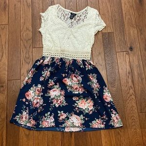 Rue 21 Womens dress